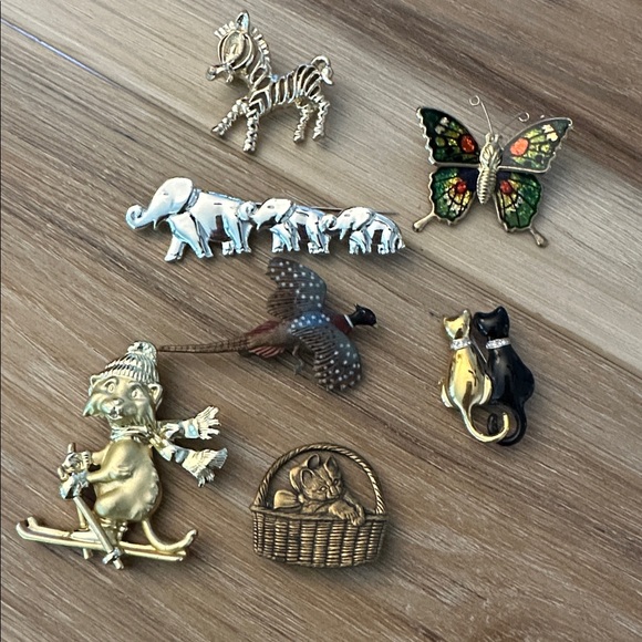 Jewelry - Vintage Brooch Bundle (7)